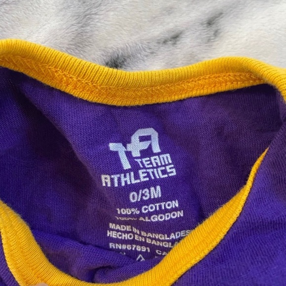 Purple and White Bodysuit Set with Playful Designs - Picture 4 of 6